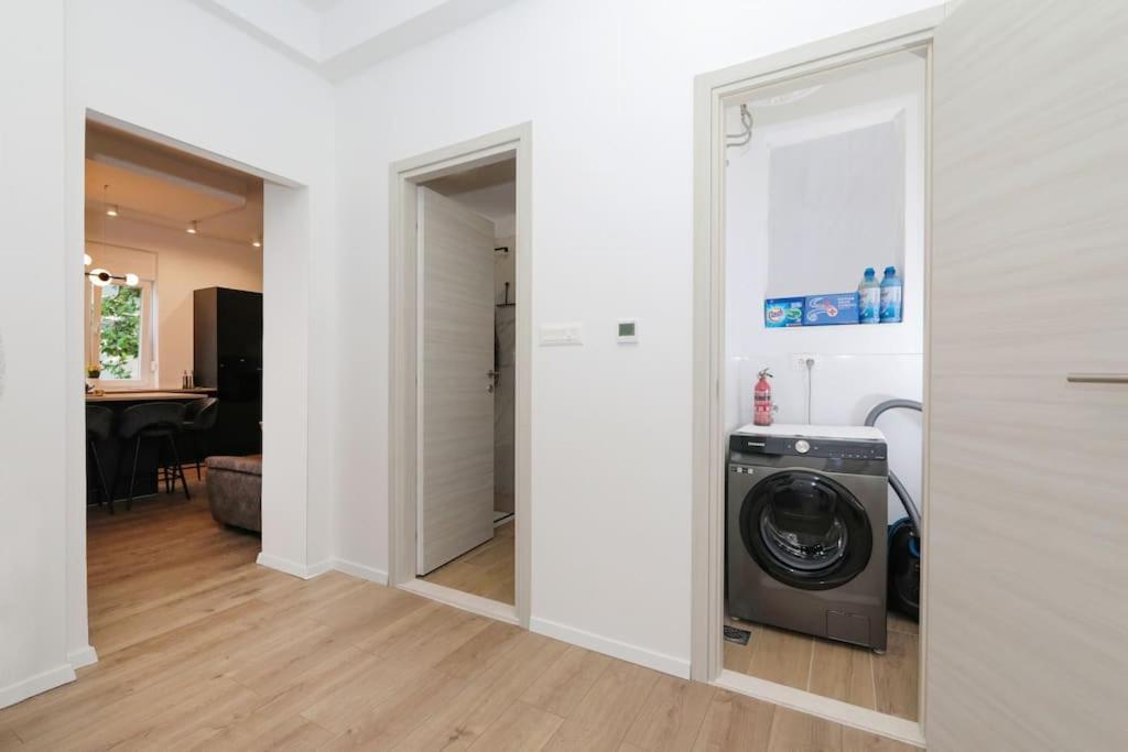 Tata Apartment Spalato Esterno foto